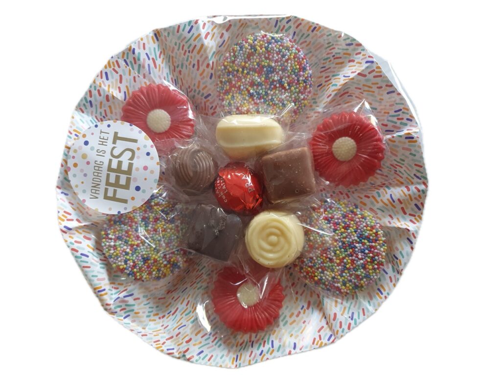 Achtergrond van chocoladeboeket geslaagd rood verwijderd groot